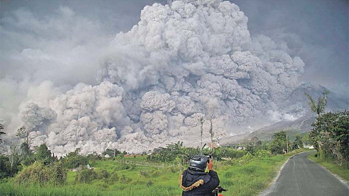 Statusnya Masih Awas ! Gunung Sinabung Berkali-kali Diguncang Gempa