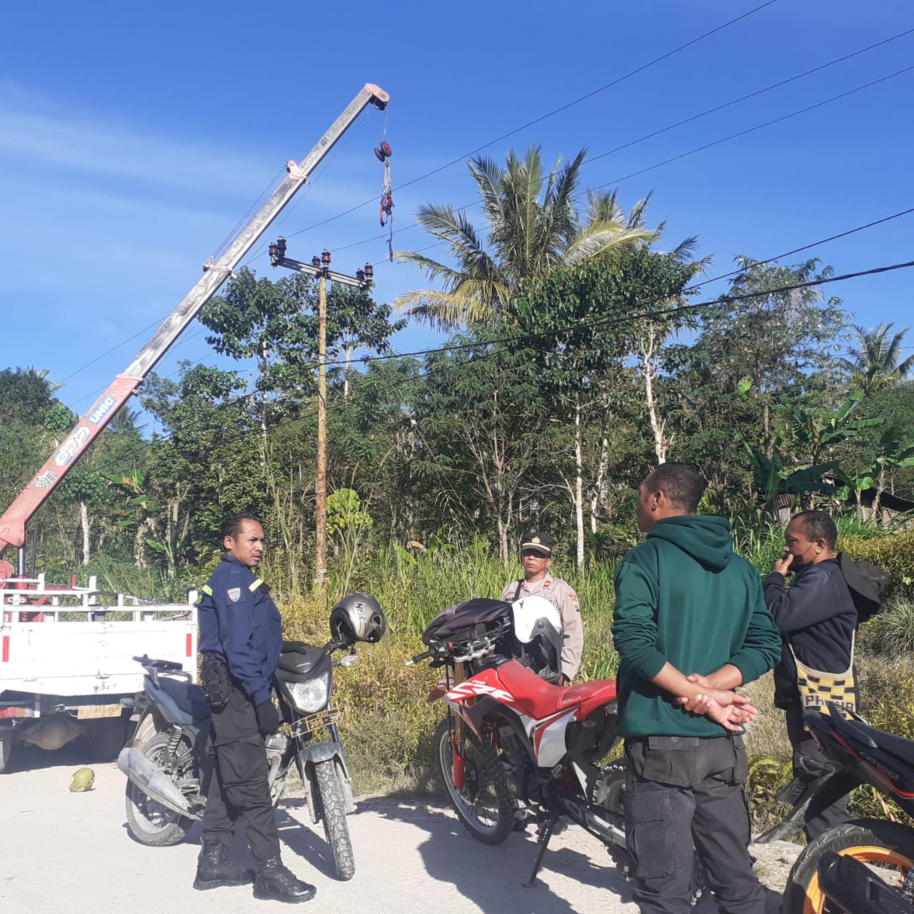 Perbaiki Kerusakan, Petugas PLN di TTS Tewas Tersengat Listrik Tegangan Tinggi