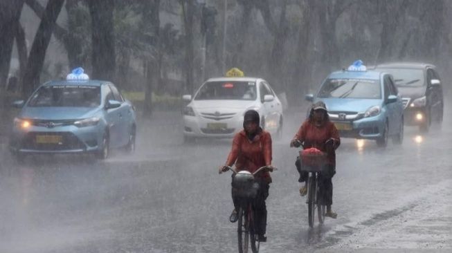 Peringatan BMKG! Sumut Berpotensi Diguyur Hujan Lebat, Warga Diminta Waspada Banjir dan Longsor