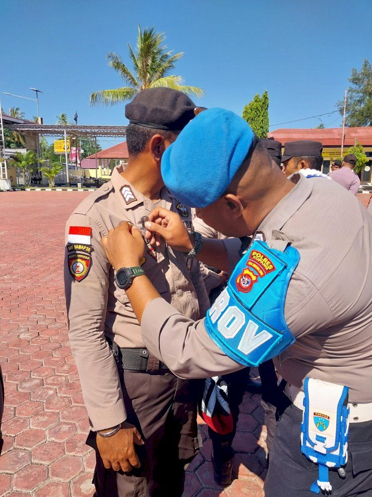 Kapolres Kupang Copot Brevet Anggota yang Tidak Sesuai Keahlian