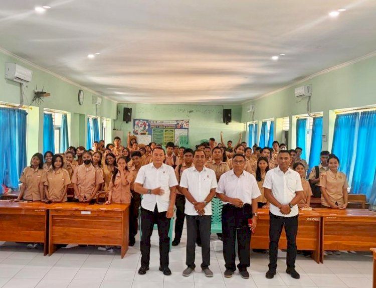 Siswa di Kota Kupang Diberi Edukasi Bahaya Narkoba