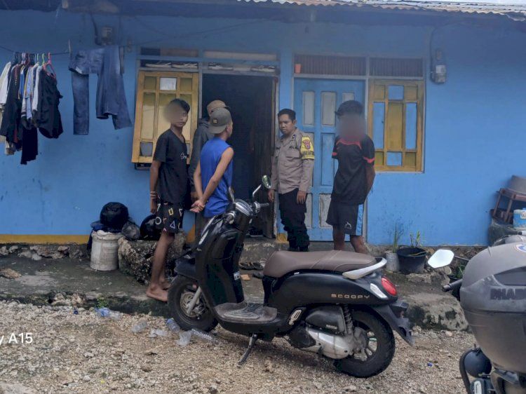 Mabuk dan Putar Musik hingga Larut Malam, Polisi Turun Tangan