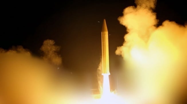 Rudal Iran Serang Pangkalan Militer AS di Kuwait, Ketegangan Timur Tengah Meningkat