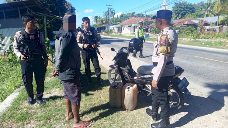 Miras Diamankan Polisi saat Pemeriksaan Kendaraan
