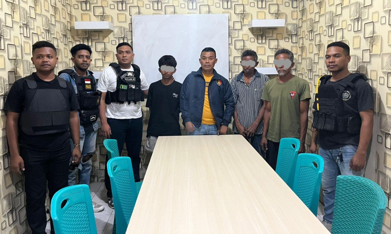 Jadi Tersangka, Paman-Ayah dan Kakak Kandung Gadis Piatu di Alor Ditahan Polisi